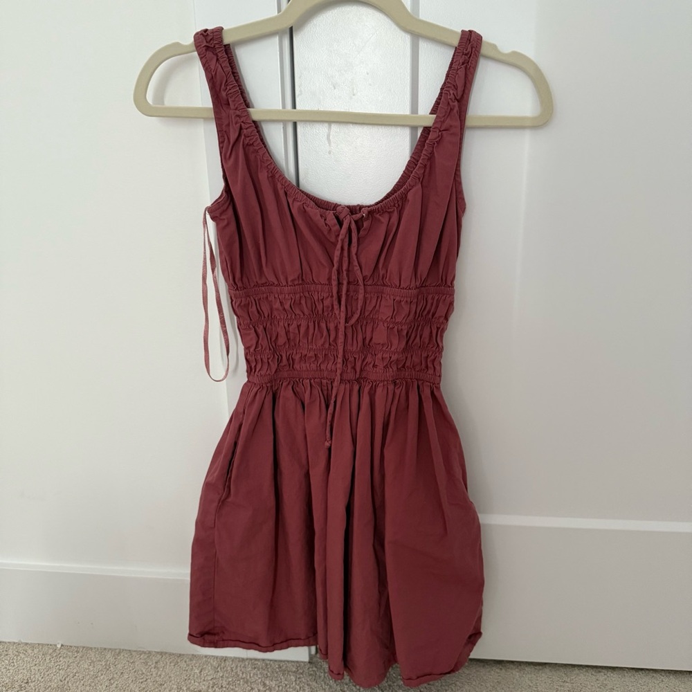Sleeveless Ruched Dress in Mauve